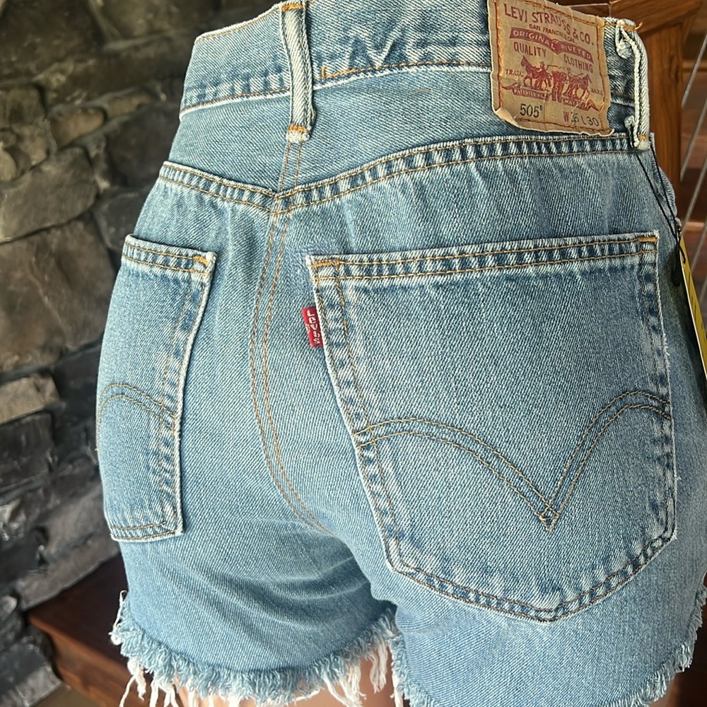 Levi’s  high rise Redone Levi jean shorts